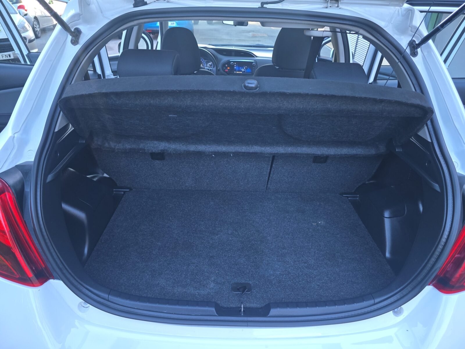 TOYOTA YARIS 1.5VVTI HYBRID ACTIVE